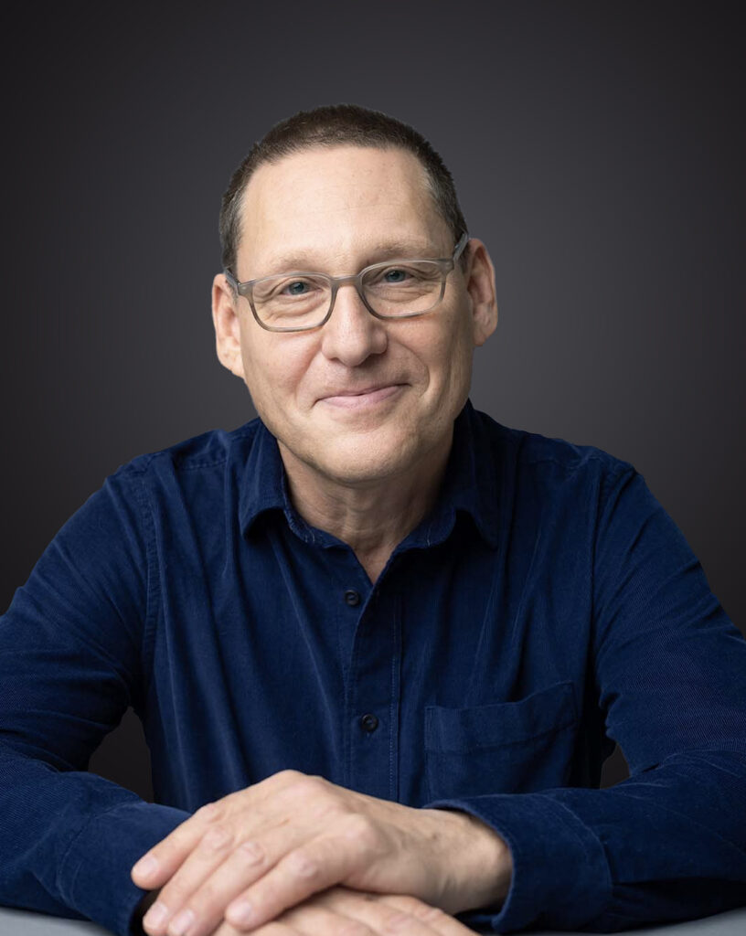 Avi Lewis