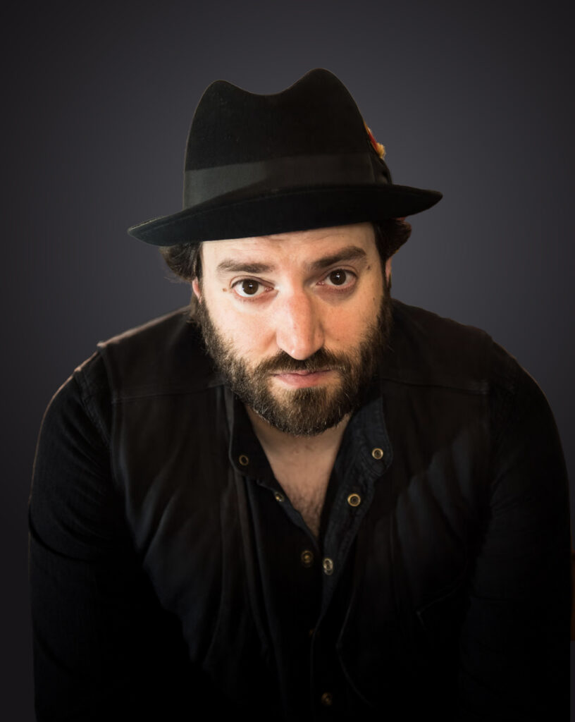 Daniel Kahn