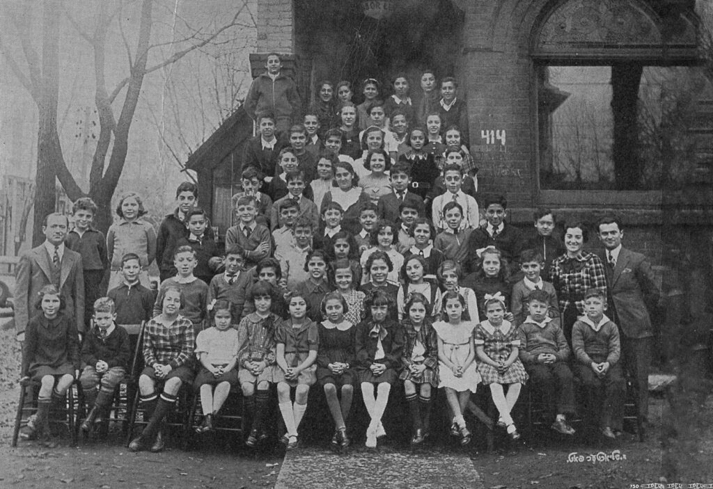 The Toronto Labour League purchased a building at 414 Markham as its first permanent home. Here, students of Morris Winchevsky shule pose outside the building